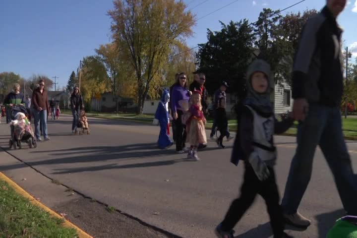 Thumbnail image for Halloween Parade | October 29, 2011